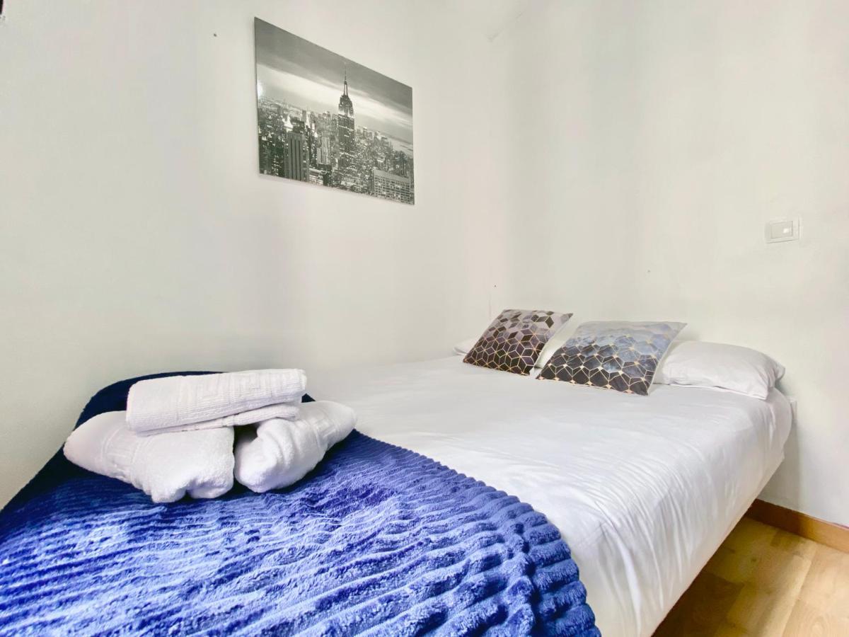 Gran Via Sol Rooms Madrid Exterior photo
