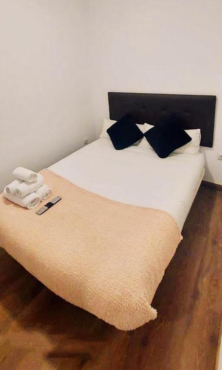 Gran Via Sol Rooms Madrid Exterior photo